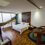 Austin Heights Golf & Hotel Resort